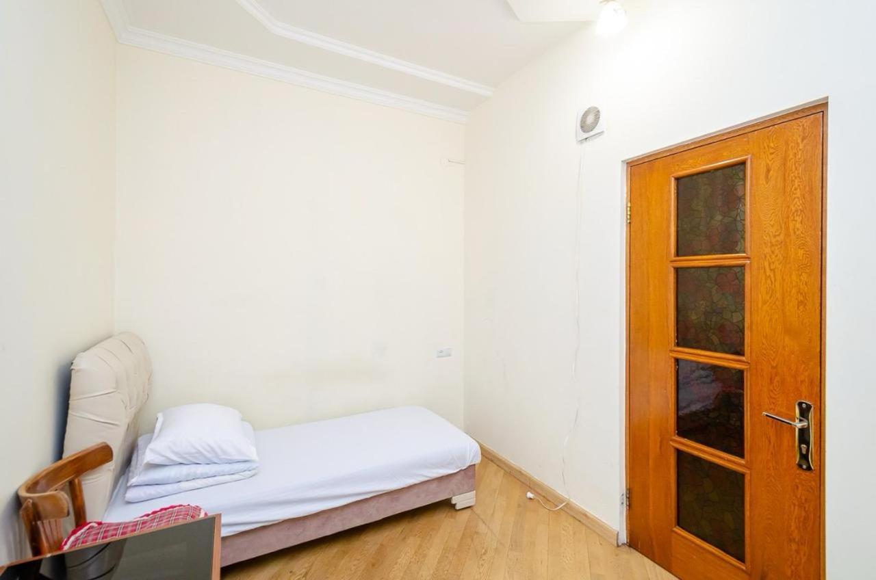 Areva Hostel & Apartment Jereván Kültér fotó