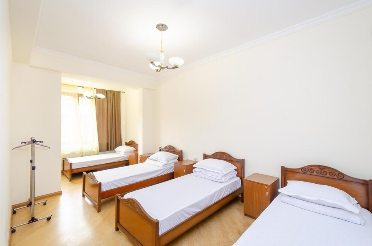 Areva Hostel & Apartment Jereván Kültér fotó