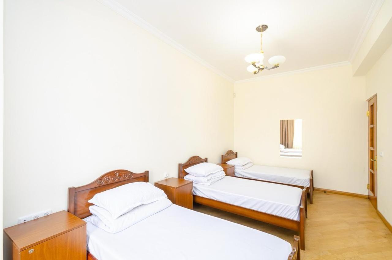 Areva Hostel & Apartment Jereván Kültér fotó